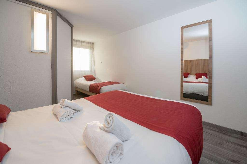 Brit Hotel Plaisance A9/A61 Narbonne Room photo