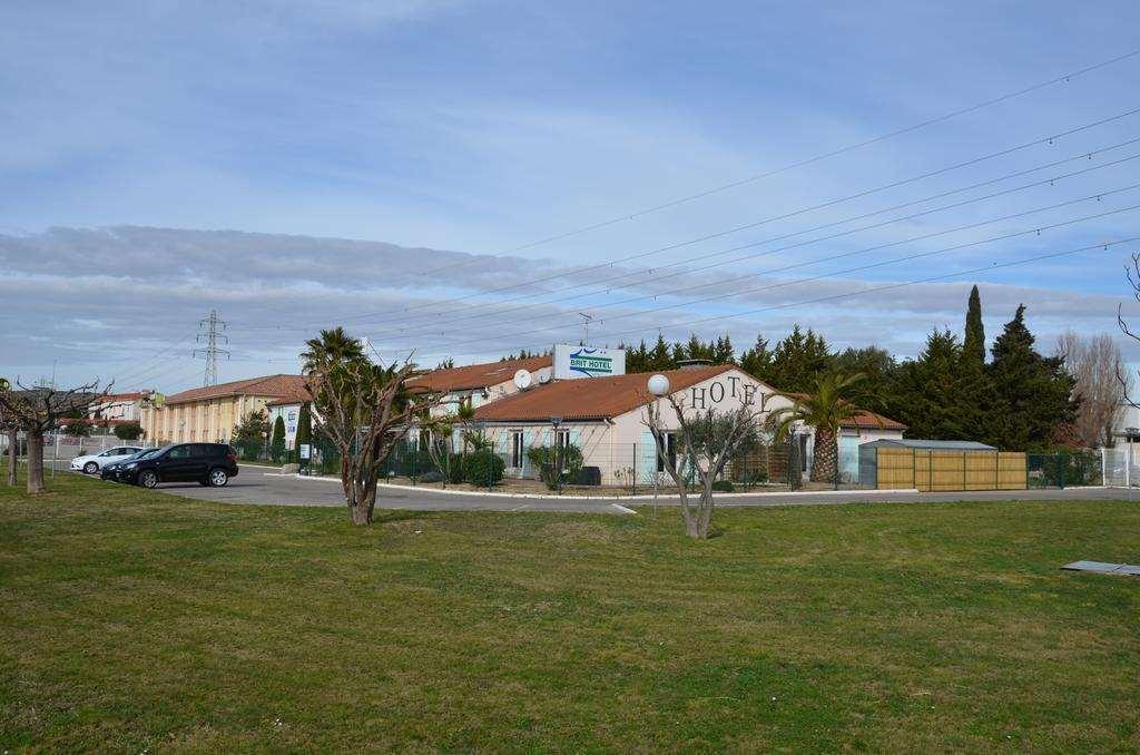 Brit Hotel Plaisance A9/A61 Narbonne Exterior photo