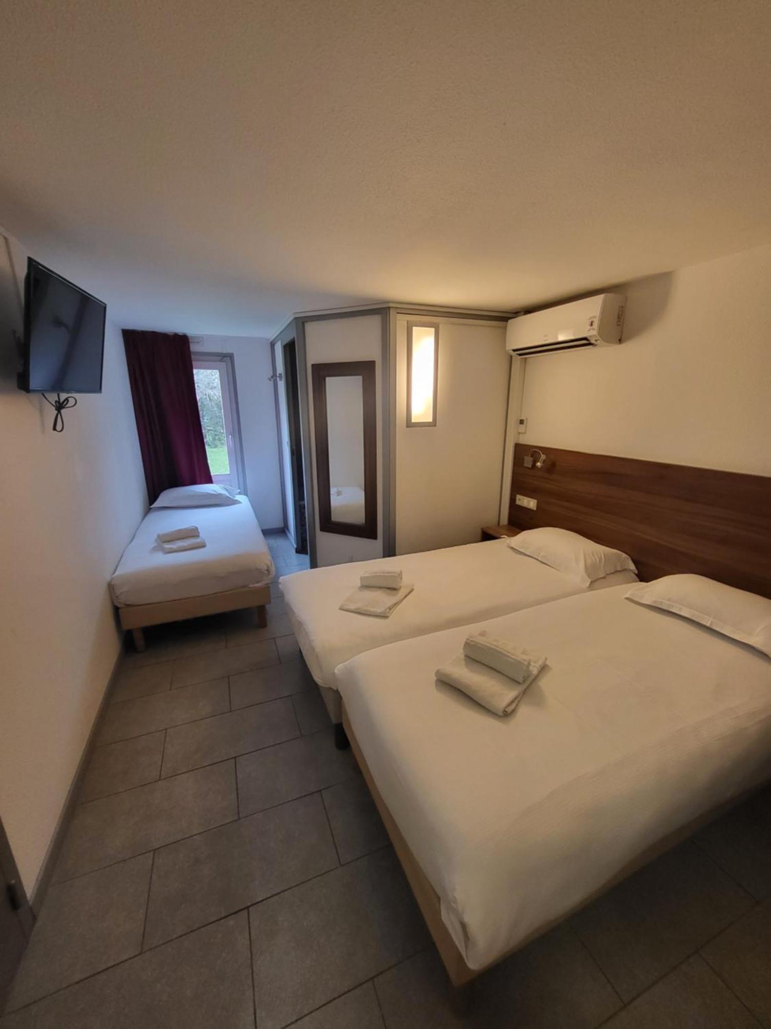 Brit Hotel Plaisance A9/A61 Narbonne Exterior photo