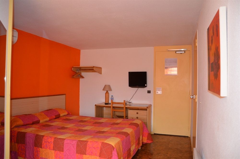 Brit Hotel Plaisance A9/A61 Narbonne Exterior photo