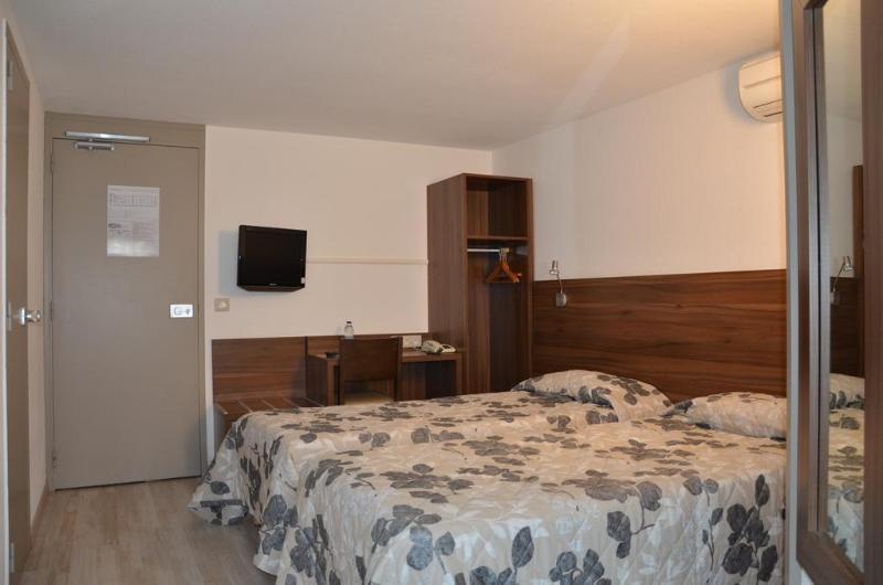 Brit Hotel Plaisance A9/A61 Narbonne Exterior photo